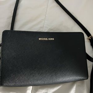 Michael Kors Black Crossbody Bag.